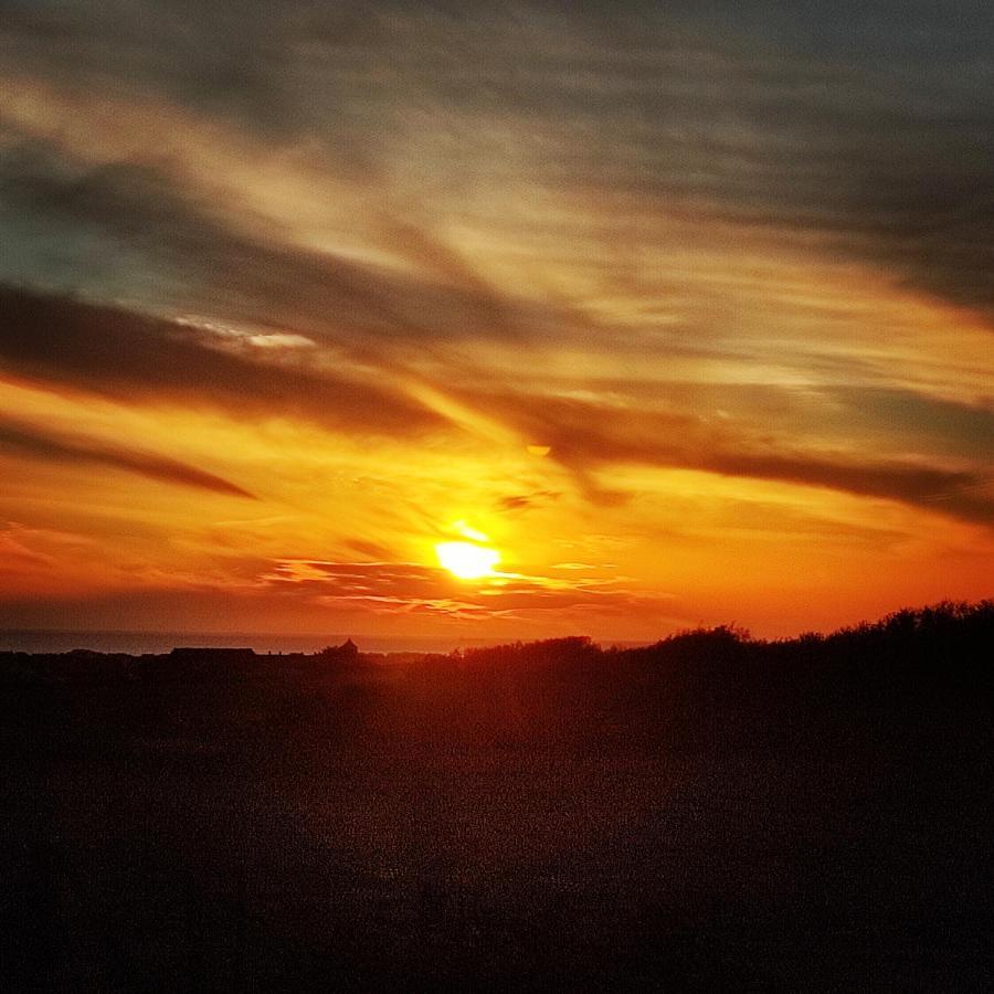 Au Coucher Du Soleil אמבלטוסה מראה חיצוני תמונה
